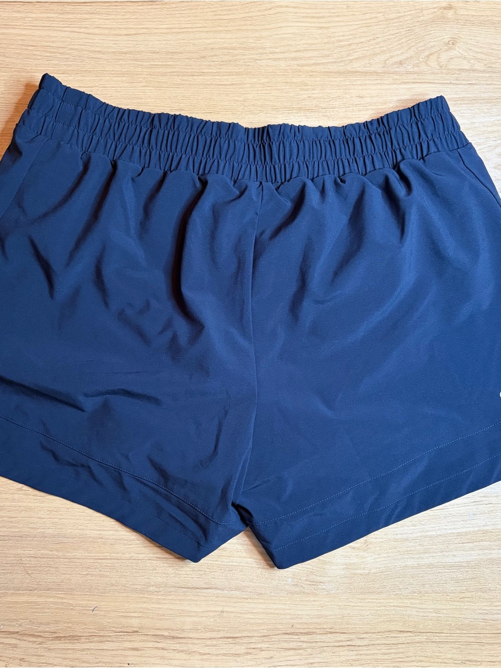 Peloton Women’s Navy Athletic Shorts Medium Elastic Waistband - Picture 3 of 6